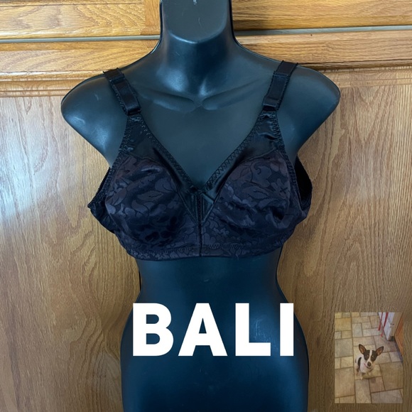 Bali Other - Bali Black Jacquard print un padded bra, Sz 36C
